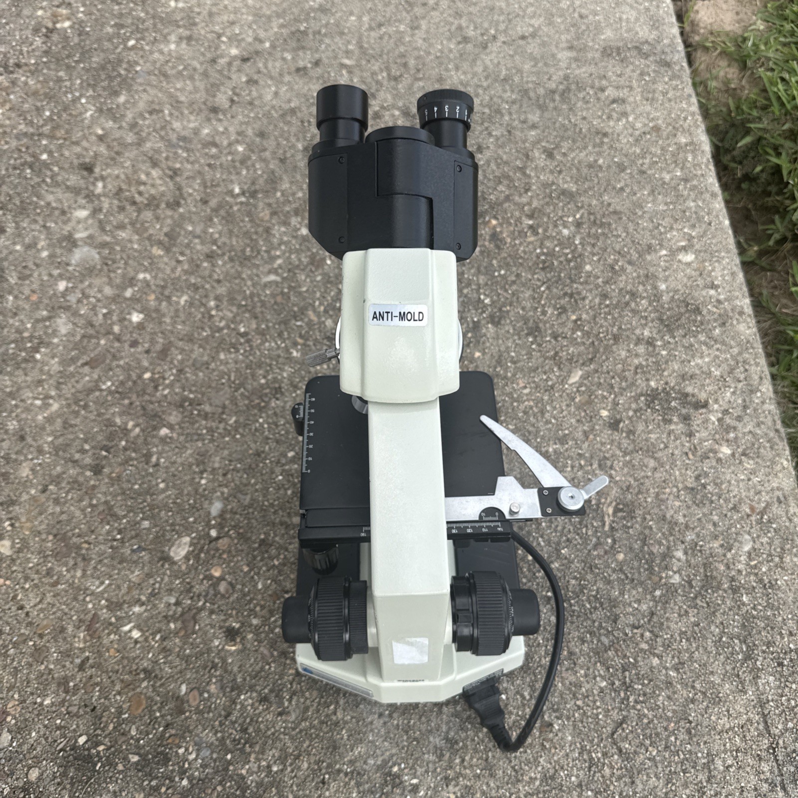 LW Science Revelation III Compound Microscope Student Laboratory w/ 4-Objectives