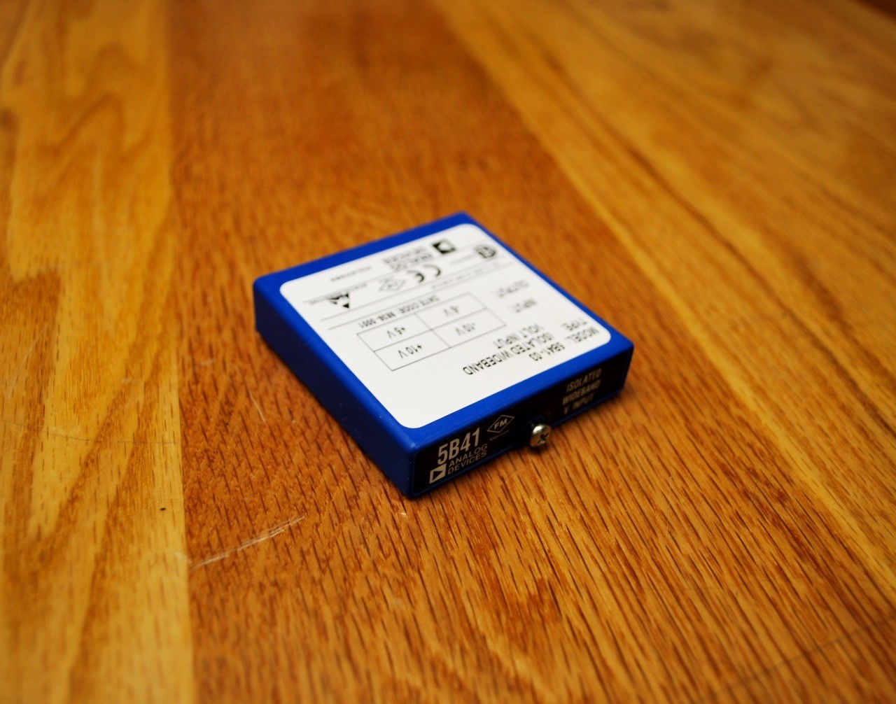 Analog Devices 5B41-03 Isolated Wideband Volt Input - USED