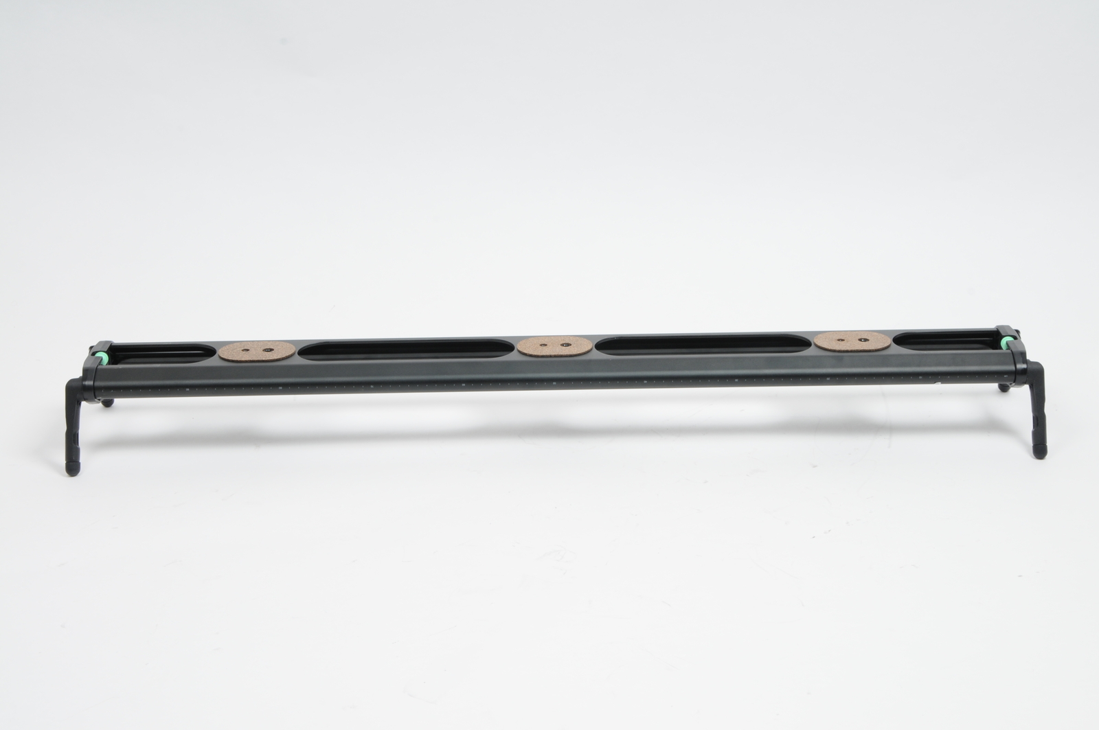 Syrp Magic Carpet 3.3' Medium Track with End Caps #825