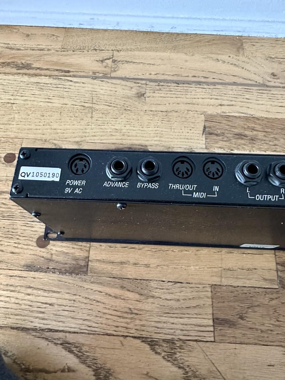 Alesis Quadraverb 20K Bandwith Programmable MIDI Digital Effects Processor