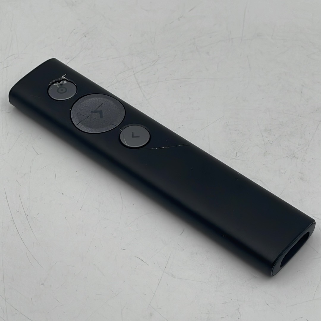 Logitech Spotlight Presentation Remote 30m Range/Quick Charging Black - AS IS