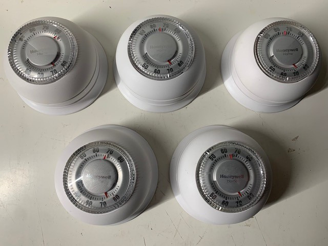 (5) Honeywell Home The Round Heat Only Manual Thermostat **See Description**