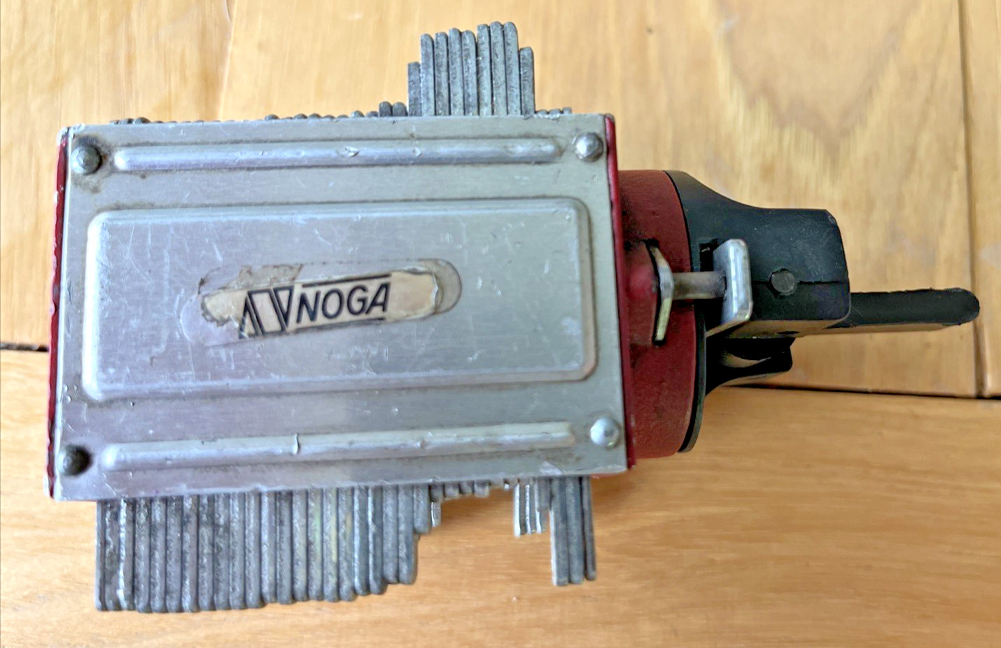 NOGA Magnetic Tool Holder / Stand
