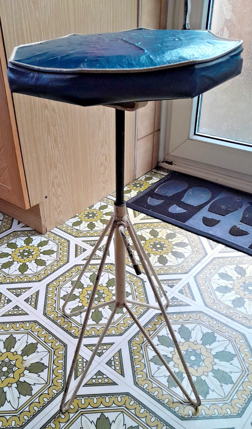 Mid Century Adjustable metal 4 leg rotating stool vinyl octagon blue industrial