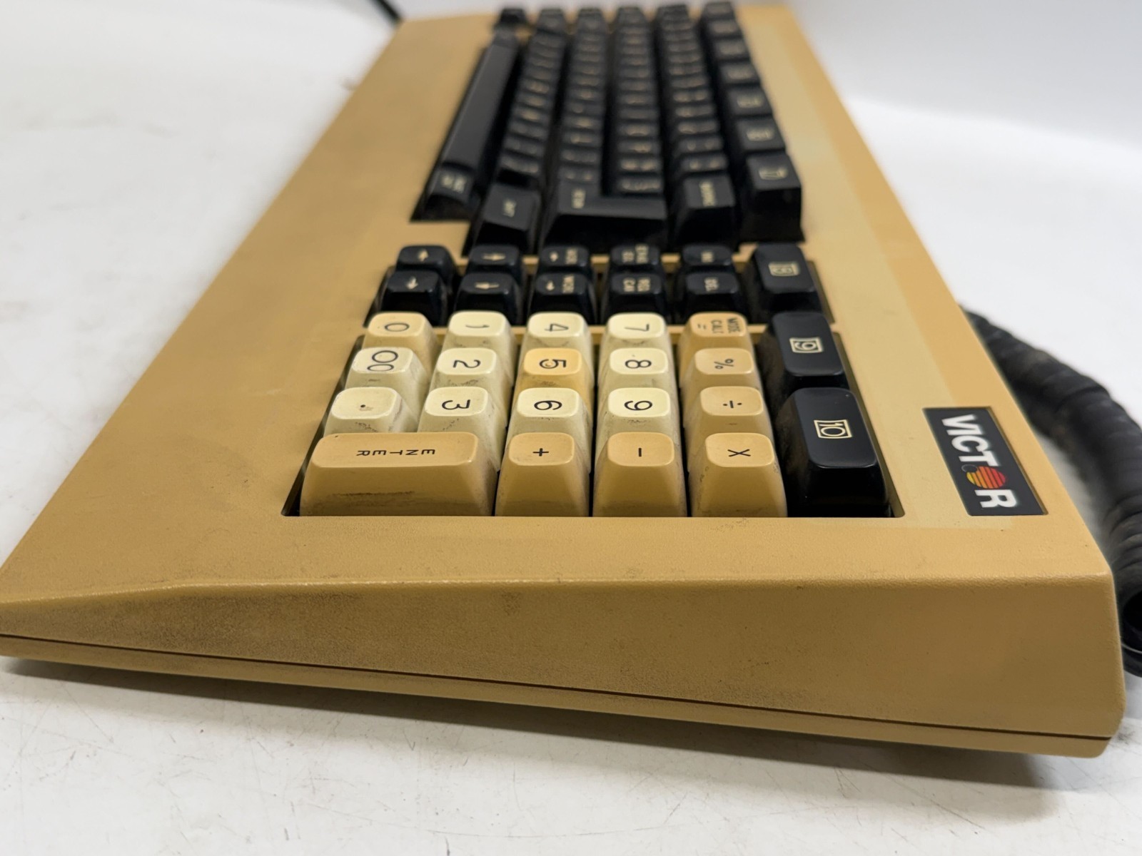 Vintage Victor Terminal Keyboard Model 721 KB UNTESTED