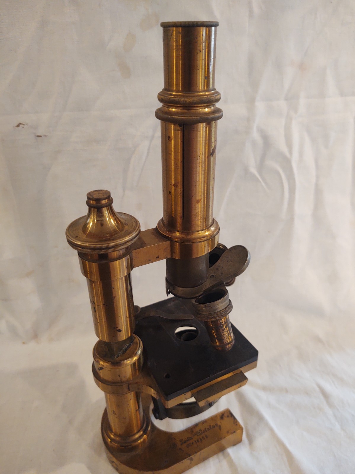 1890 Leitz Wetzlar Brass Microscope serial # 16882 & Slides Dr. Irwin Boeshore