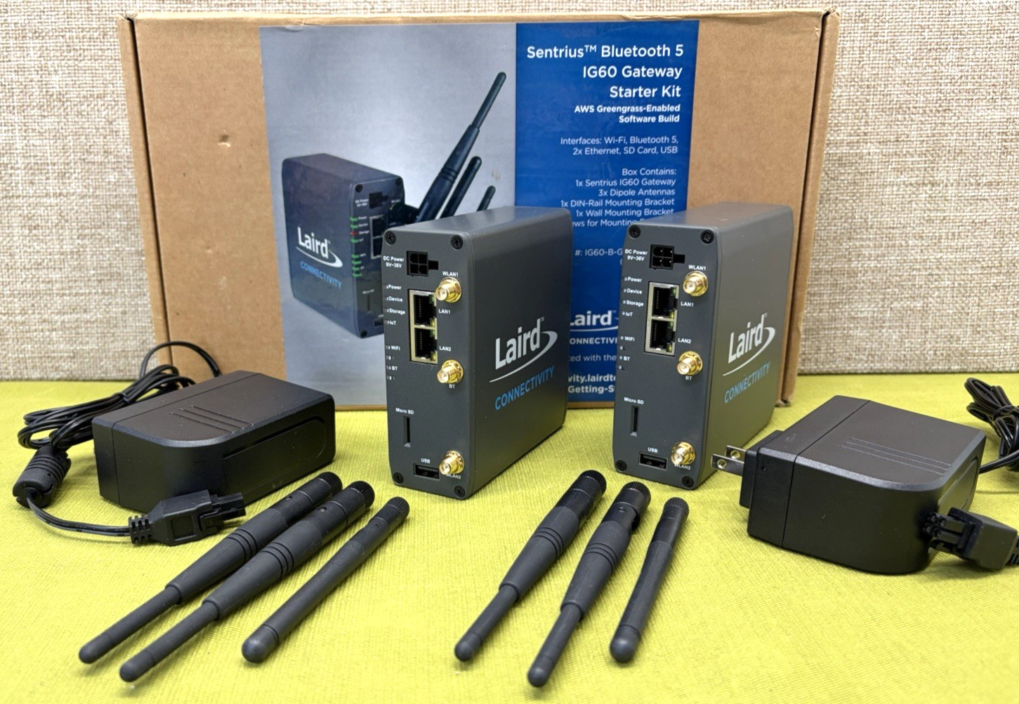 Ezurio Sentrius™ IG60-BL654 Wireless IoT Gateway, Lot of 2