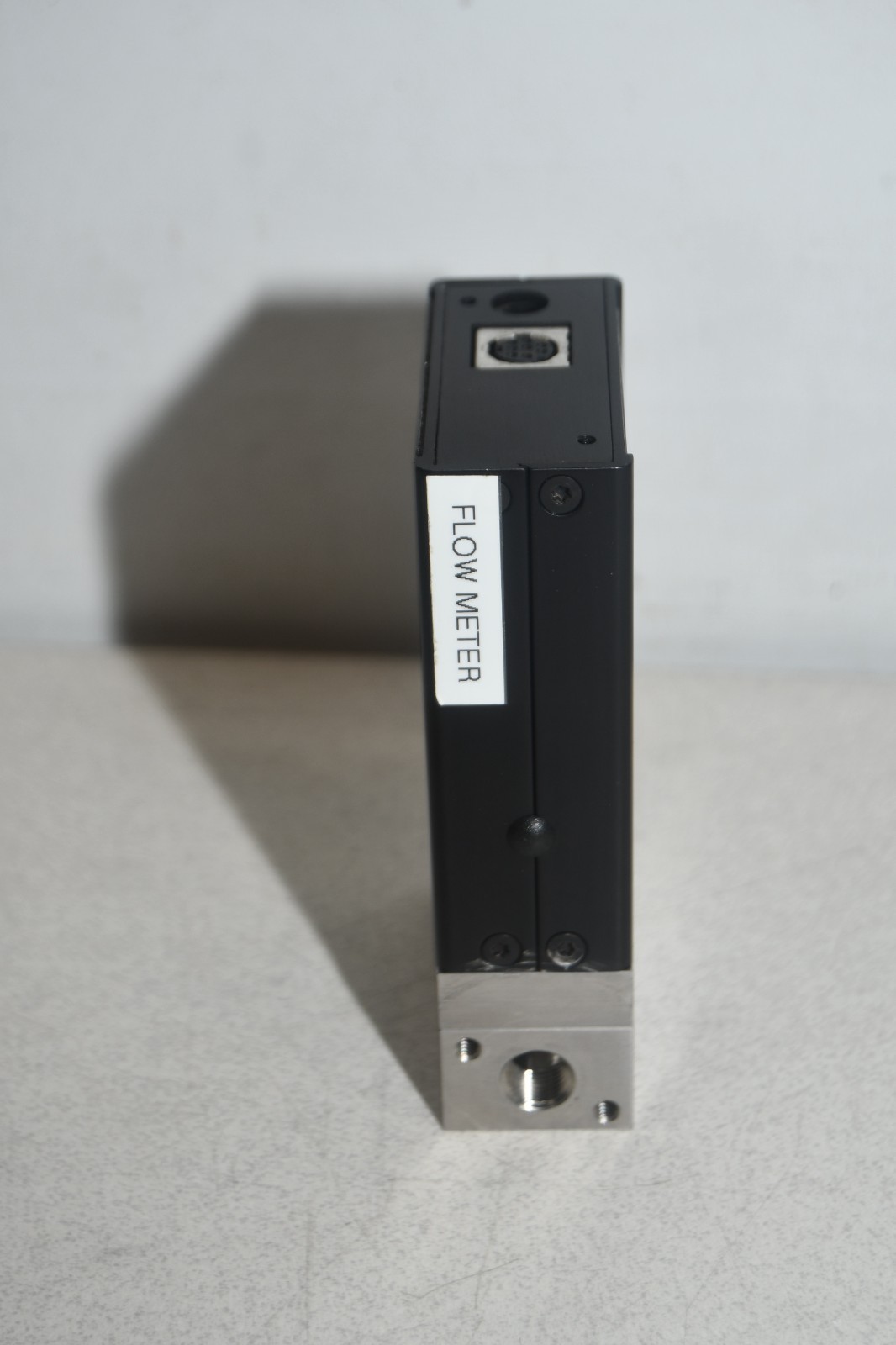 ^ Alicat M-10SLPM-D Flow Controller #X8339