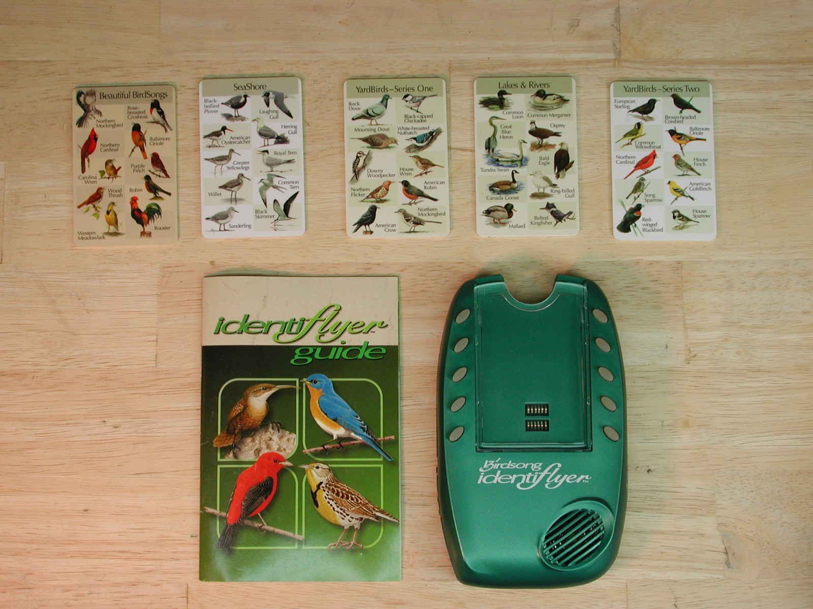 Birdsong Identiflyer - HANDHELD UNIT - player with 5 cards, identifier, tested,