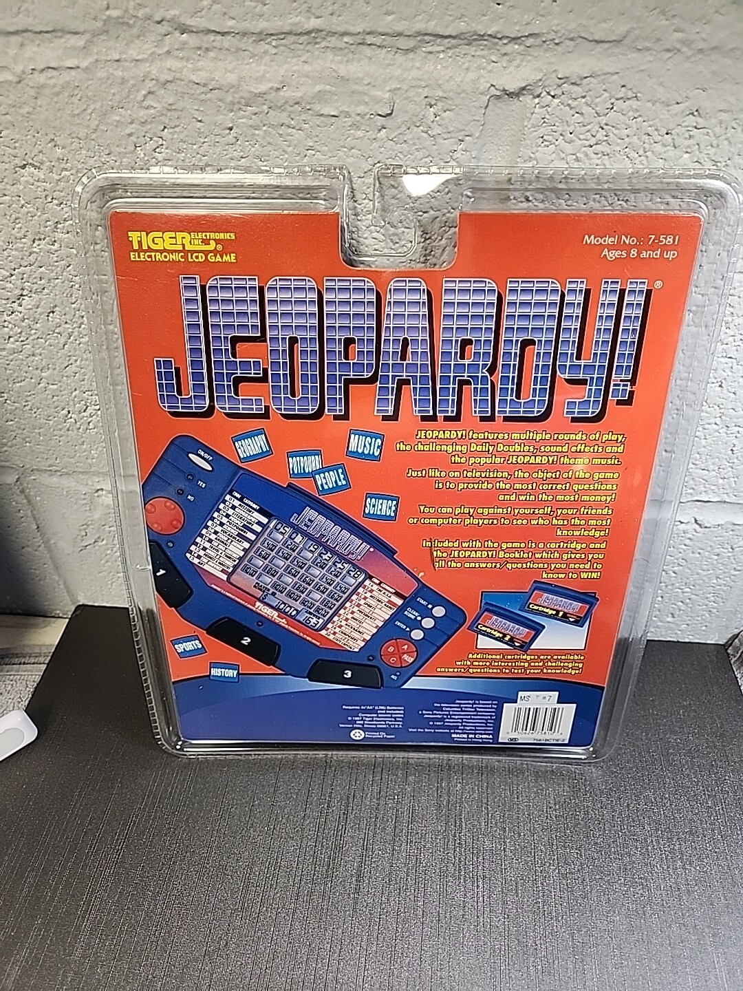Tiger Jeopardy talking Handheld Electronic Game NOS sealed