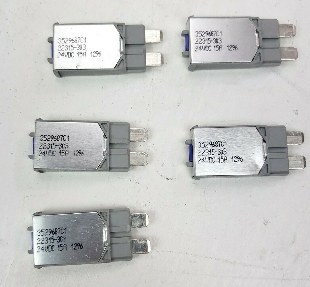 Lot of 5 Navistar Bussmann 3529687C1 22315-303 Circuit Breaker Fuse 15A 15Amps