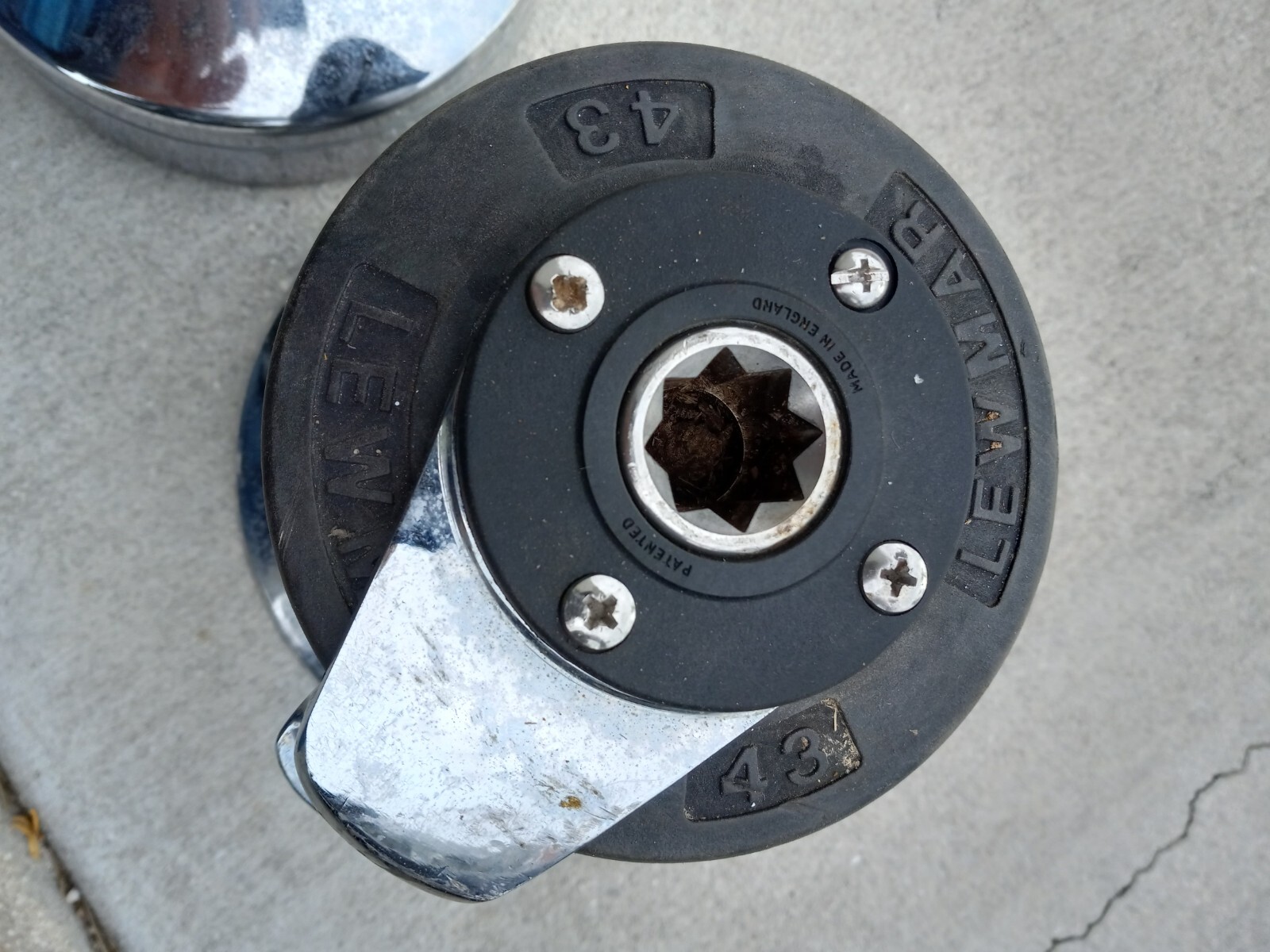 lewmar 43 self tailing winches