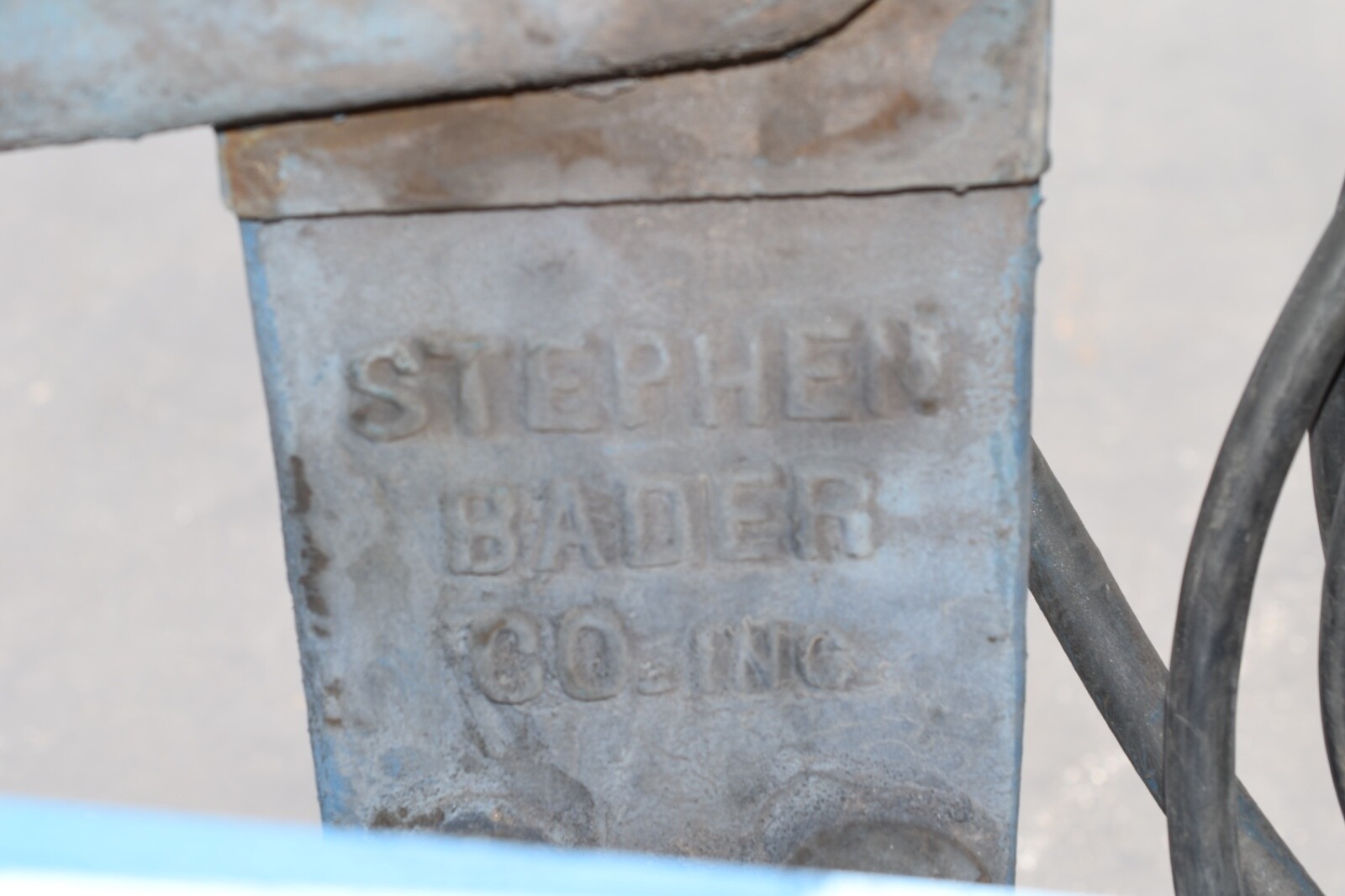 Stephen Bader Space Saver belt grinder