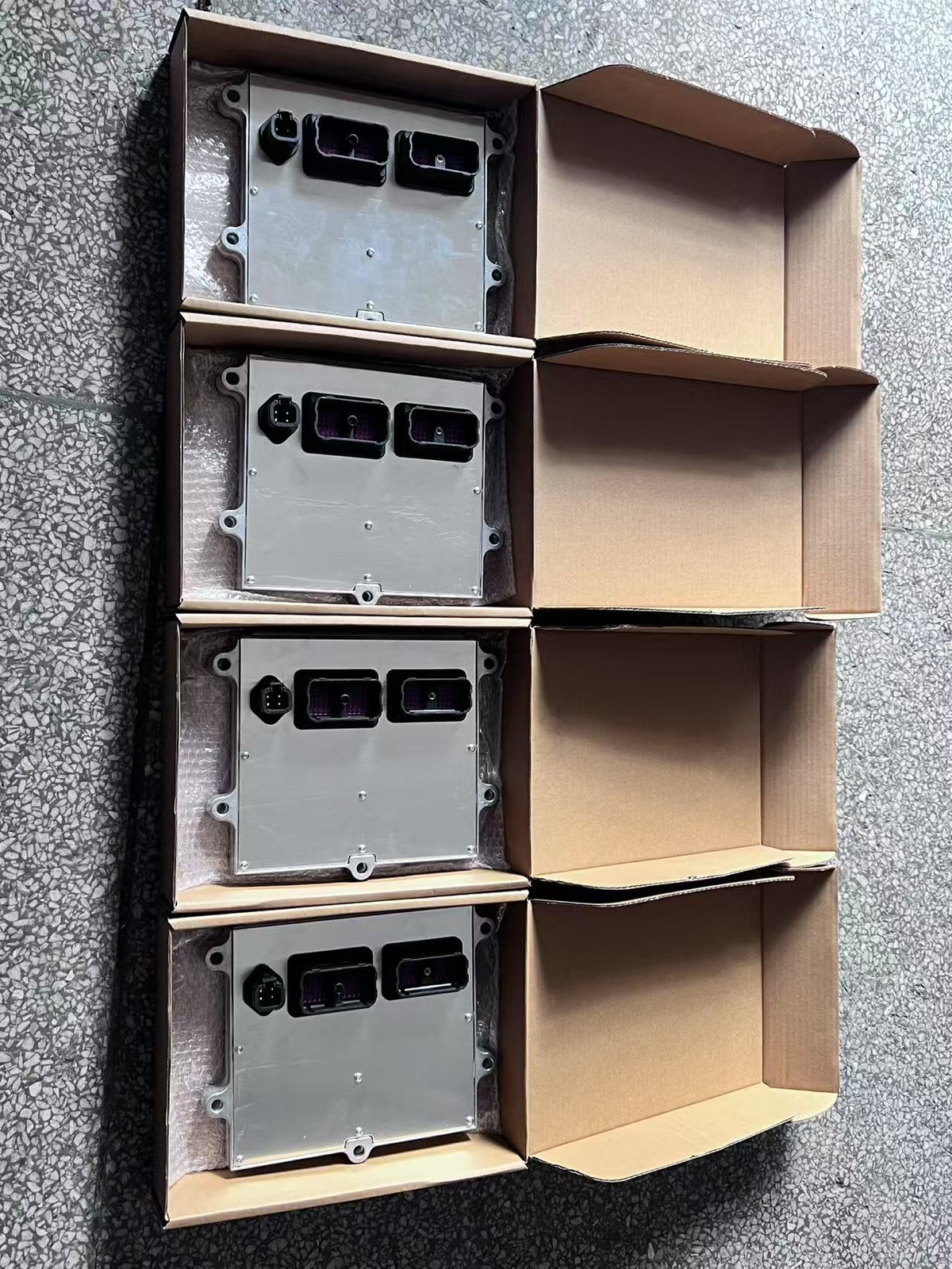 New 3408501 3408501RX Controller Module for Cummins