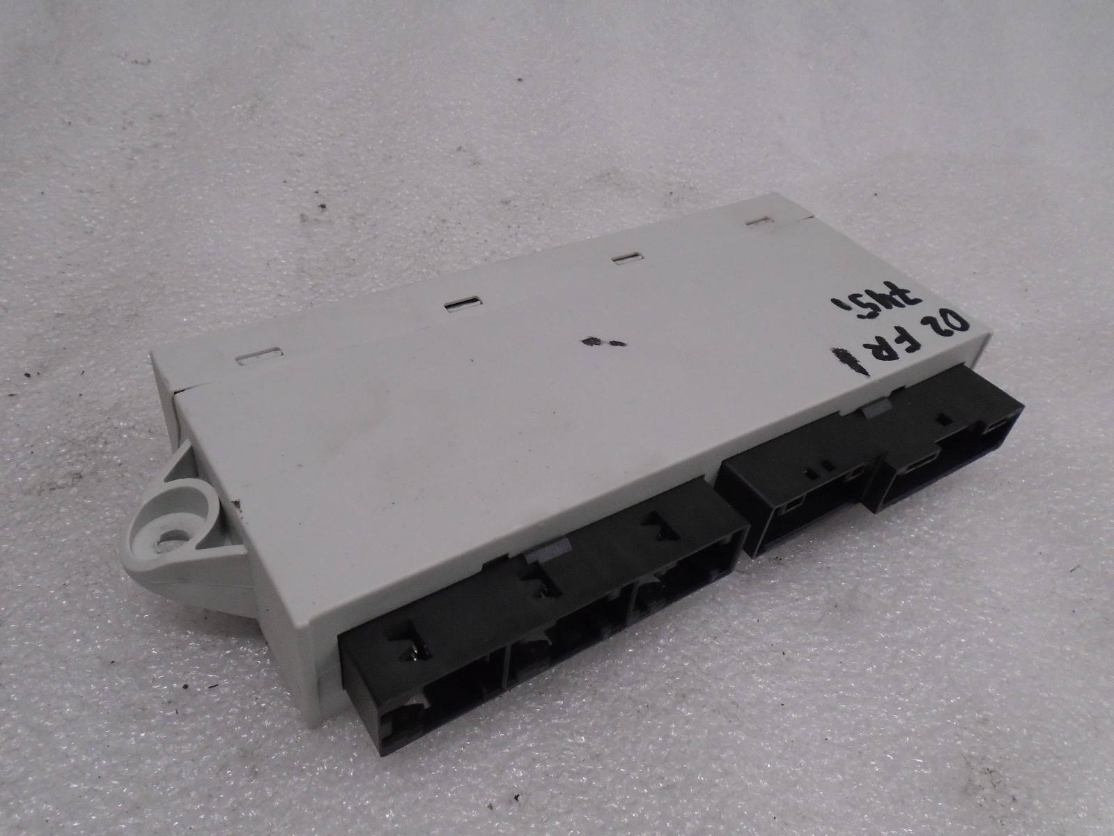 2002-2005 BMW 745i E65 Front Right Door Control Unit Module OEM VI612415