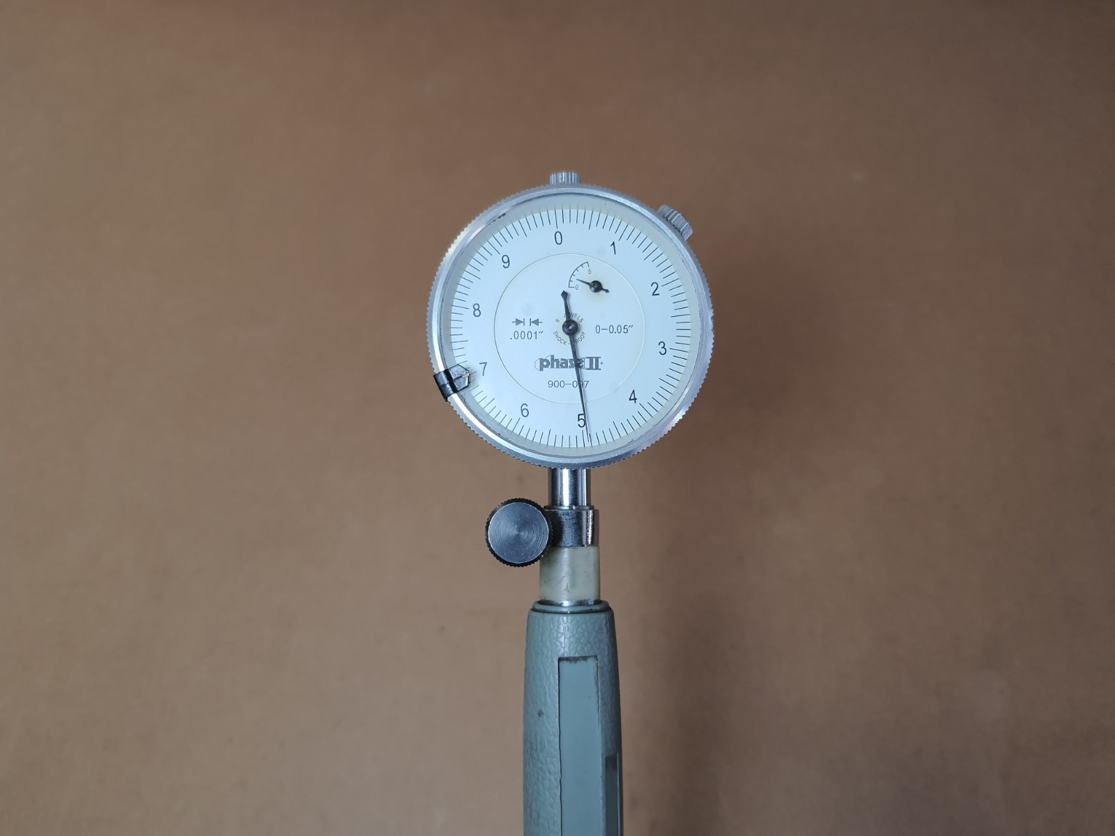 Dial Bore Gauge (2" - 5.8" Range) Equipped w/ PhaseII Indicator