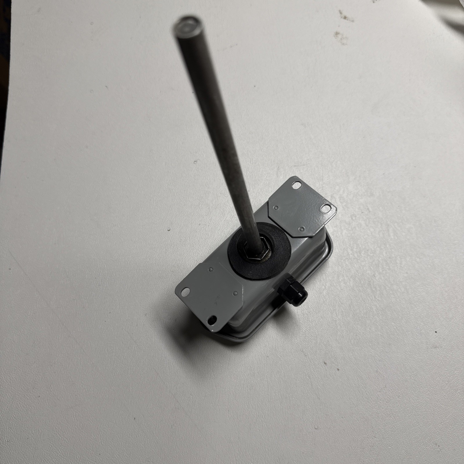 NOVAR CONTROLS 712007000 DUCT TEMPERATURE SENSOR 20-170F 4-20MA