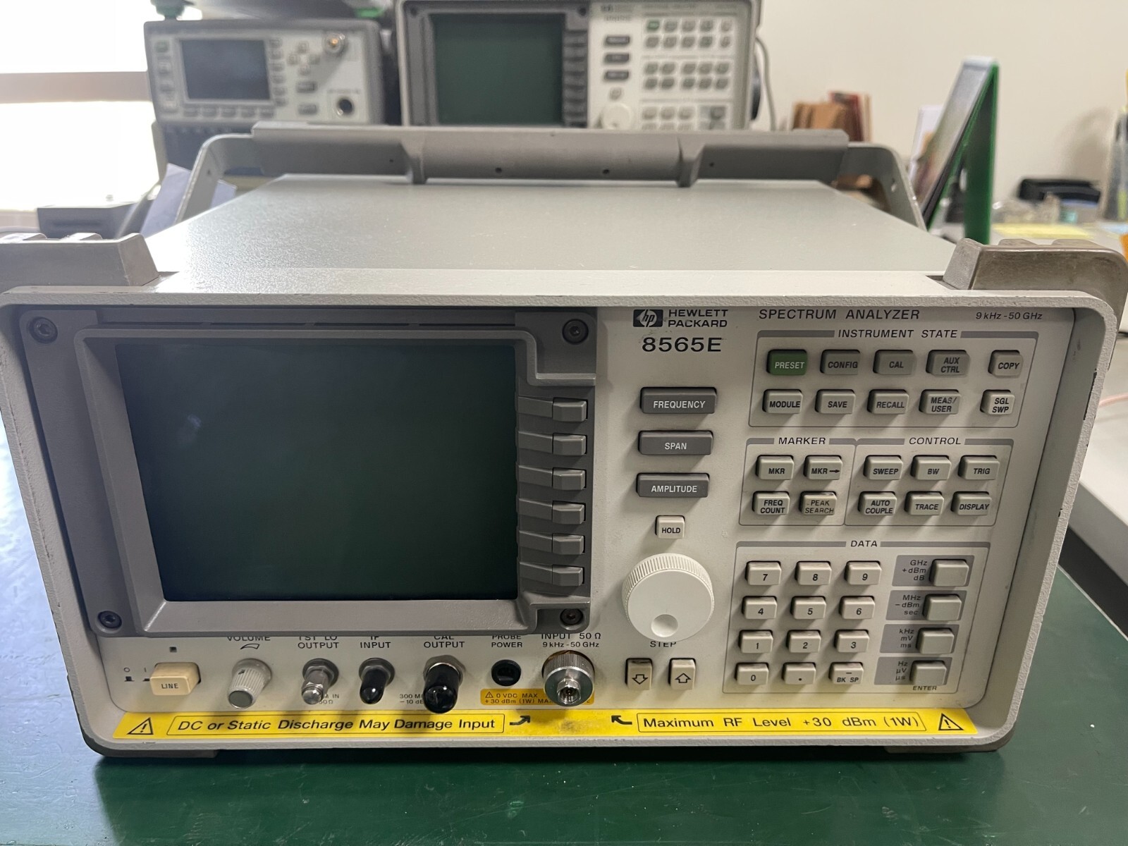 HP Agilent 8565E 9KHz - 50GHz Spectrum Analyzer w/ 85620A module_1259