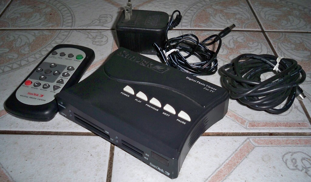 SanDisk Digital Photo Viewer for TV DPV; Model: SDV1-R