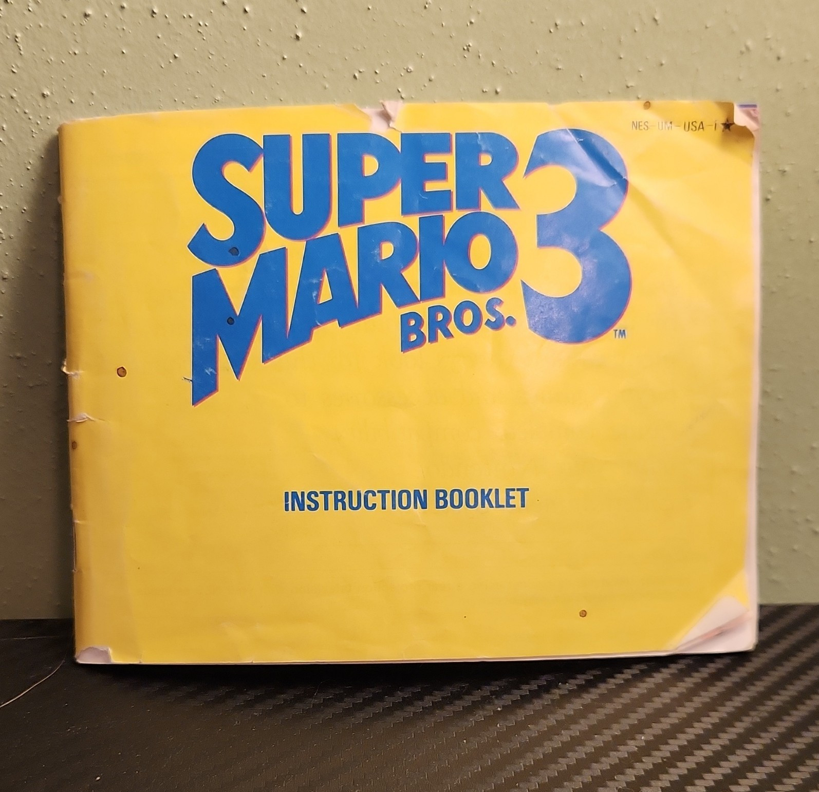 Nintendo Super Mario Bros. 3 Original English Instruction Manual Booklet NES