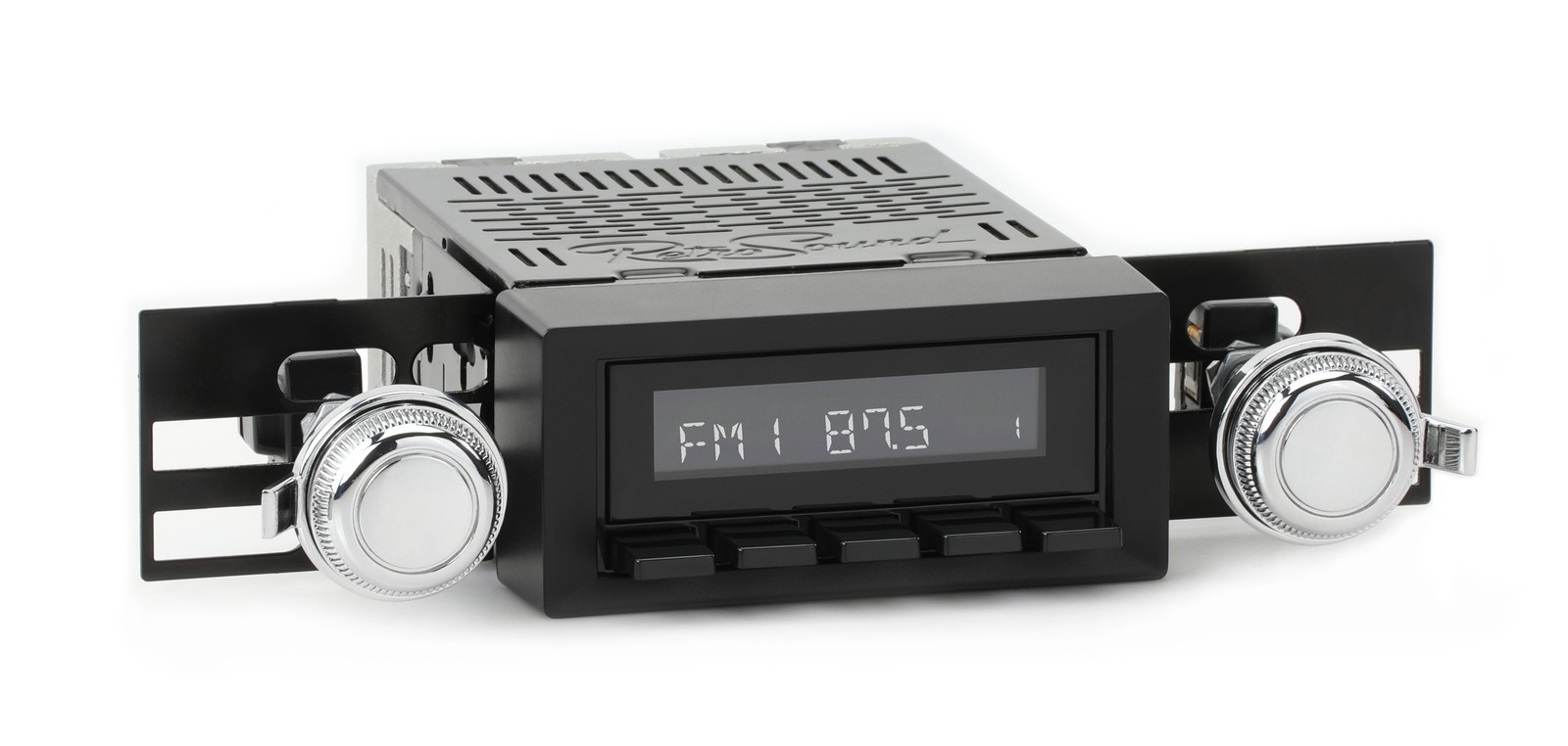 RetroRadio for 1973-83 Chevrolet Malibu BT, AUX, AM/FM LAB-M1-216-03P-73PC10