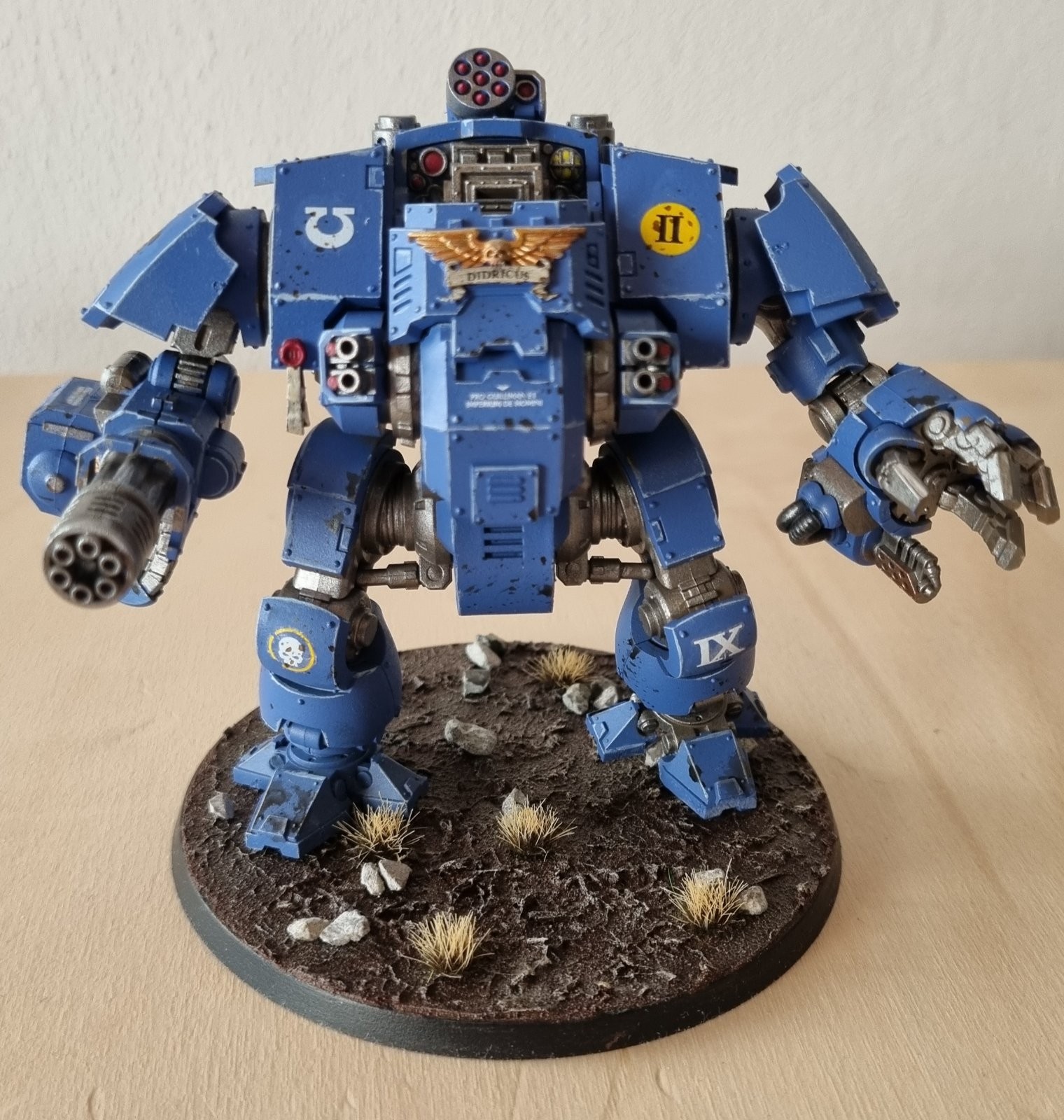 Redemptor Dreadnought Warhammer 40k Ultramarine - MAGNETIZED & Pro Painted
