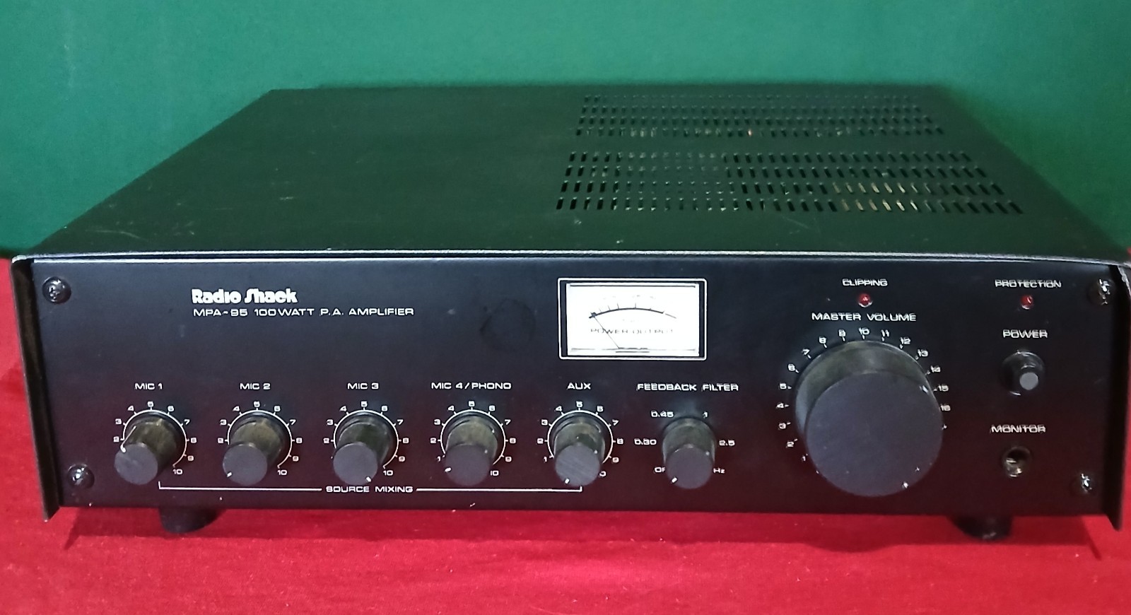 Radio SHACK Realistic MPA-95 100 Watt Public Address Amplifier 32-2036