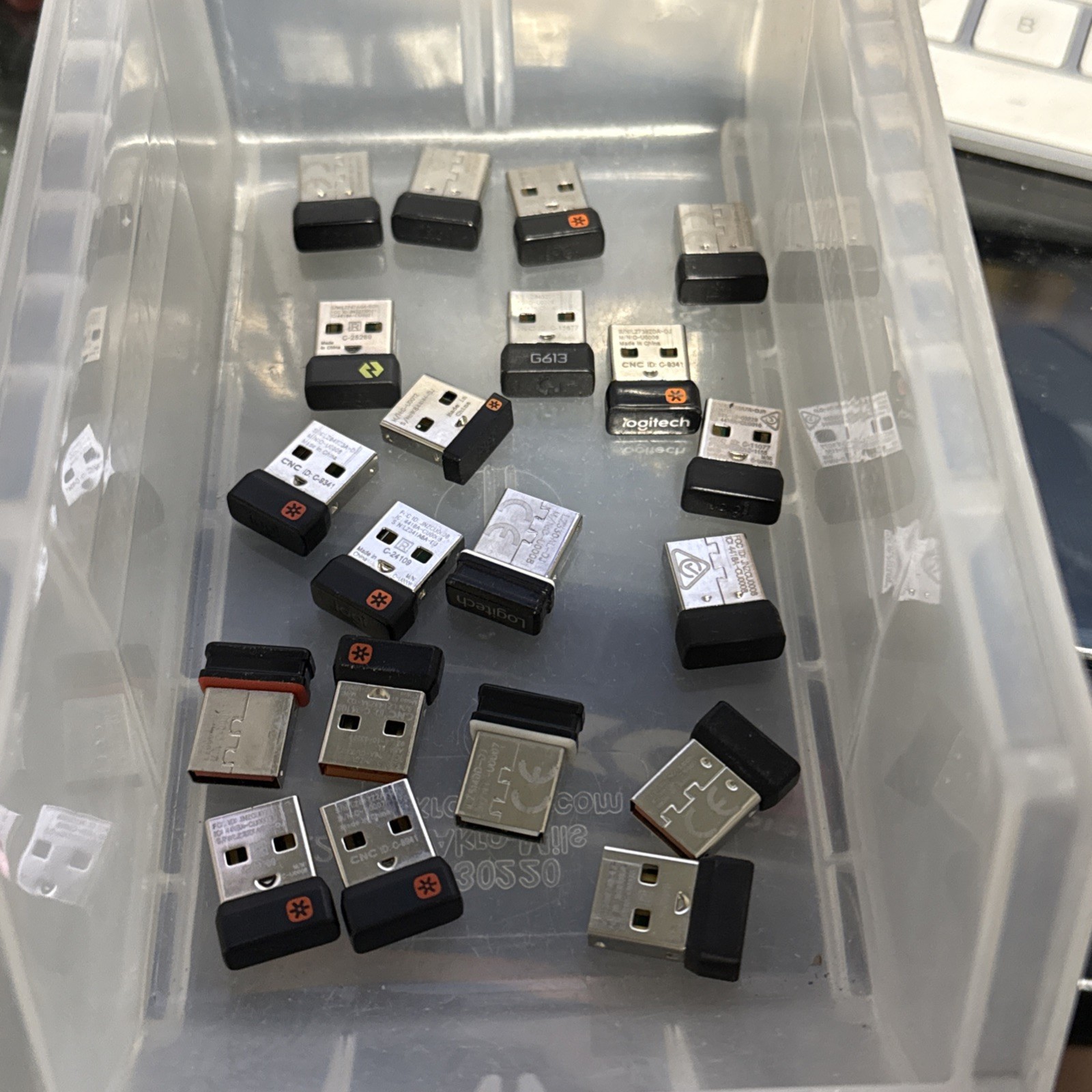 Lot of (20) Logitech USB Nano Unifying Receiver for Mouse Keyboard MIXED MODELS