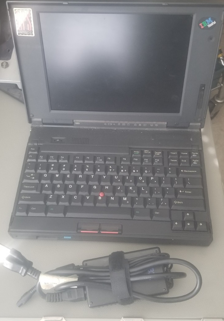 IBM Thinkpad 755CX Intel Pentium 75MHz processor