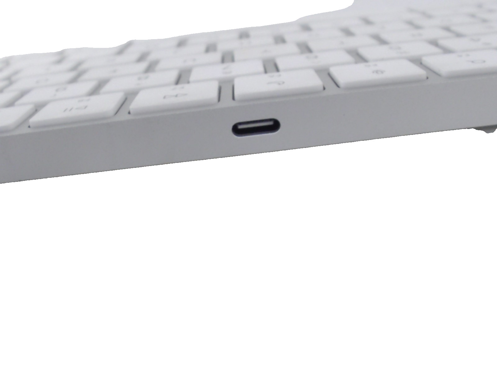 Apple Magic Keyboard w/ Touch ID (USB-C version) 2024 MXCK3LL/A -