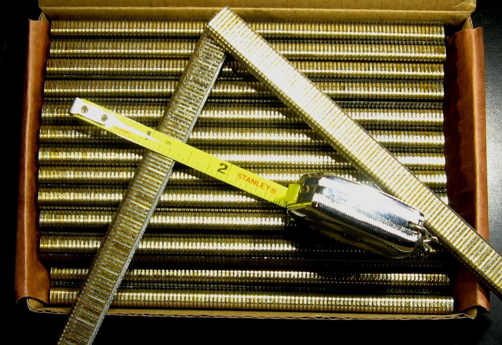 18 gauge 1/4" Narrow Crown Staples 5000/bx Galvanized Chisel Point 3/8" long
