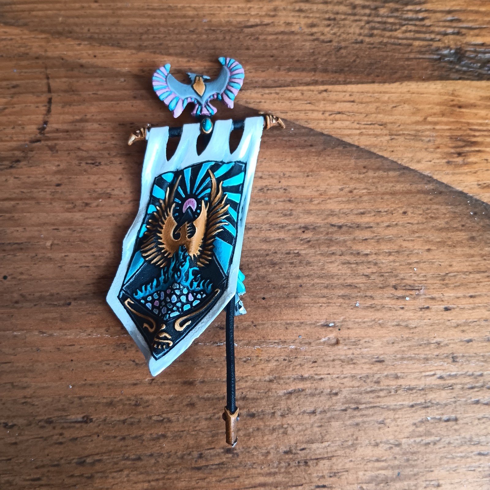 Warhammer The Old World – High Elves - Phoenix Army Battle Standard Painted