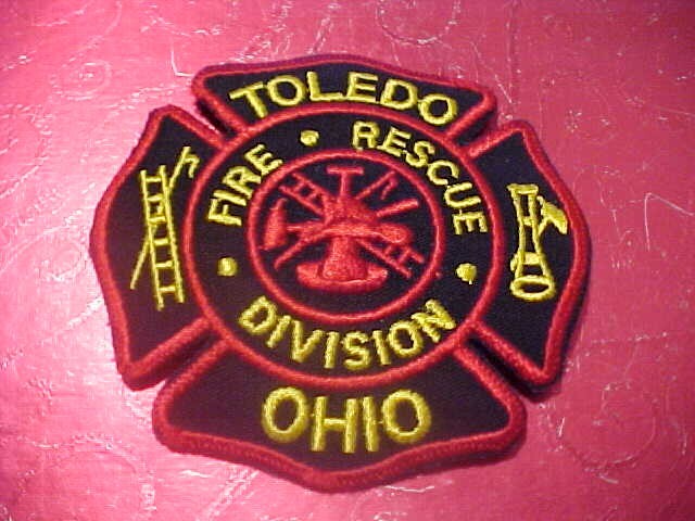 SYCAMORE TWP.  OHIO FIRE DEPARTMENT PATCH SHOULDER SIZE UNUSED 3 1/2 INCH