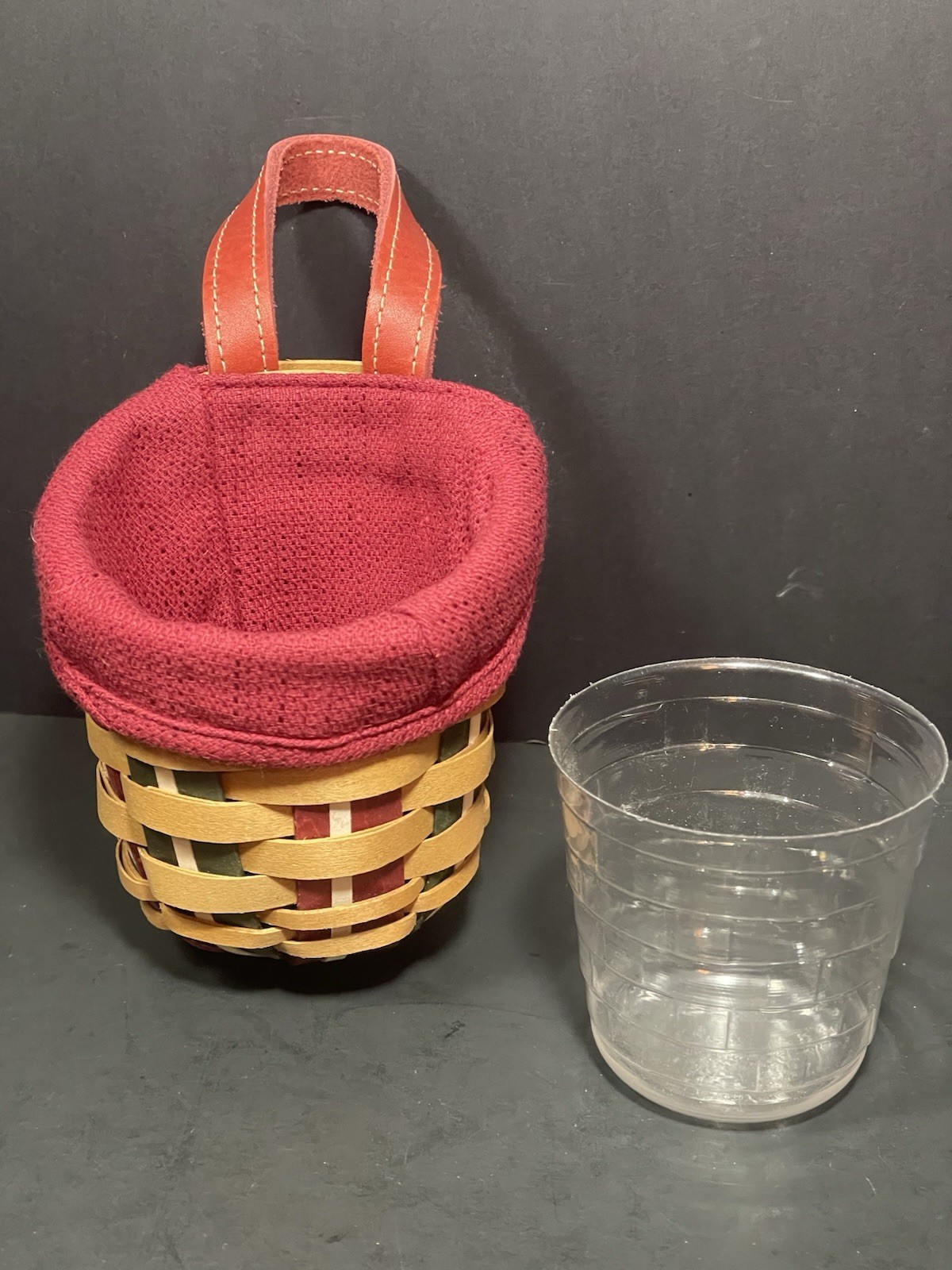 Longaberger 2009 Holiday Sweets Hanging Basket X-Small Foyer Leather Handle
