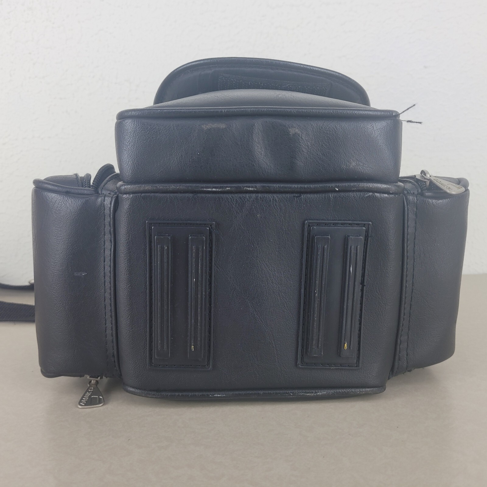 AMBICO Camera Bag Shoulder Strap Classic Mid Size Padded