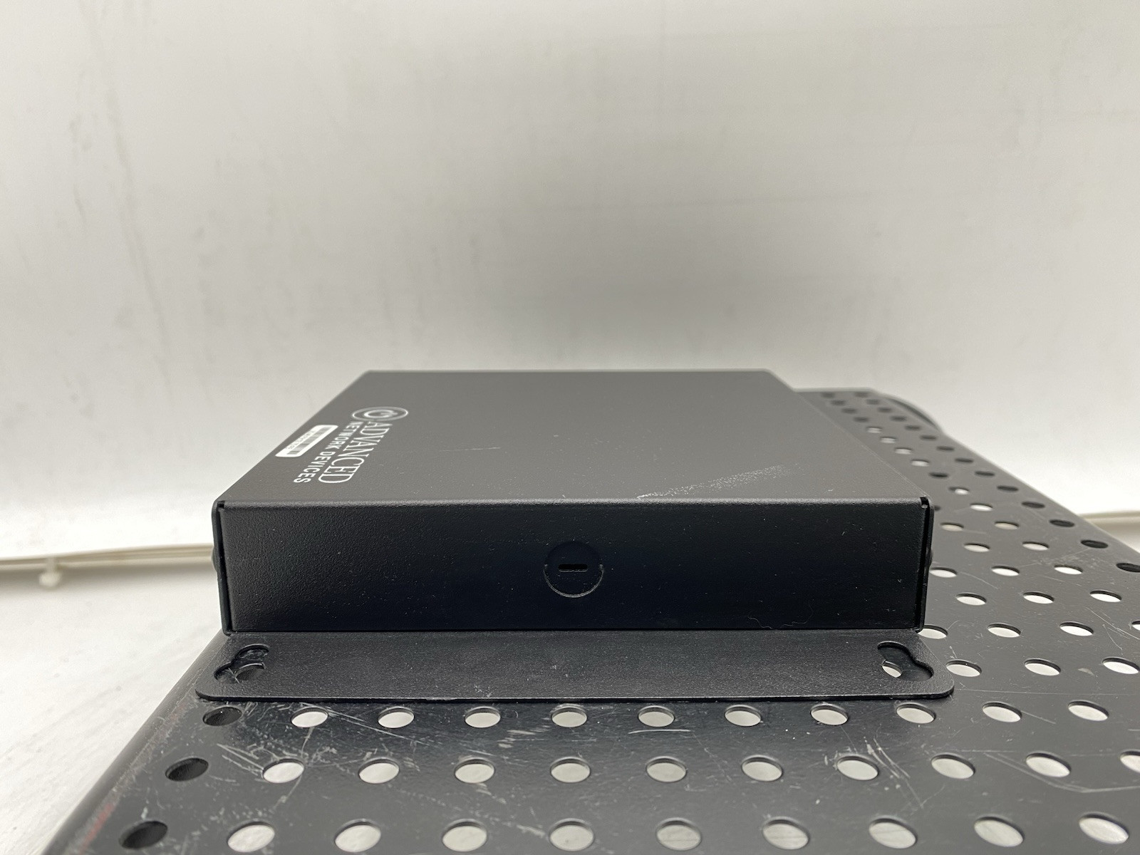ADVANCED NETWORK DEVICES ZONE-LO ZONE LINE-OUT CONTROLLER