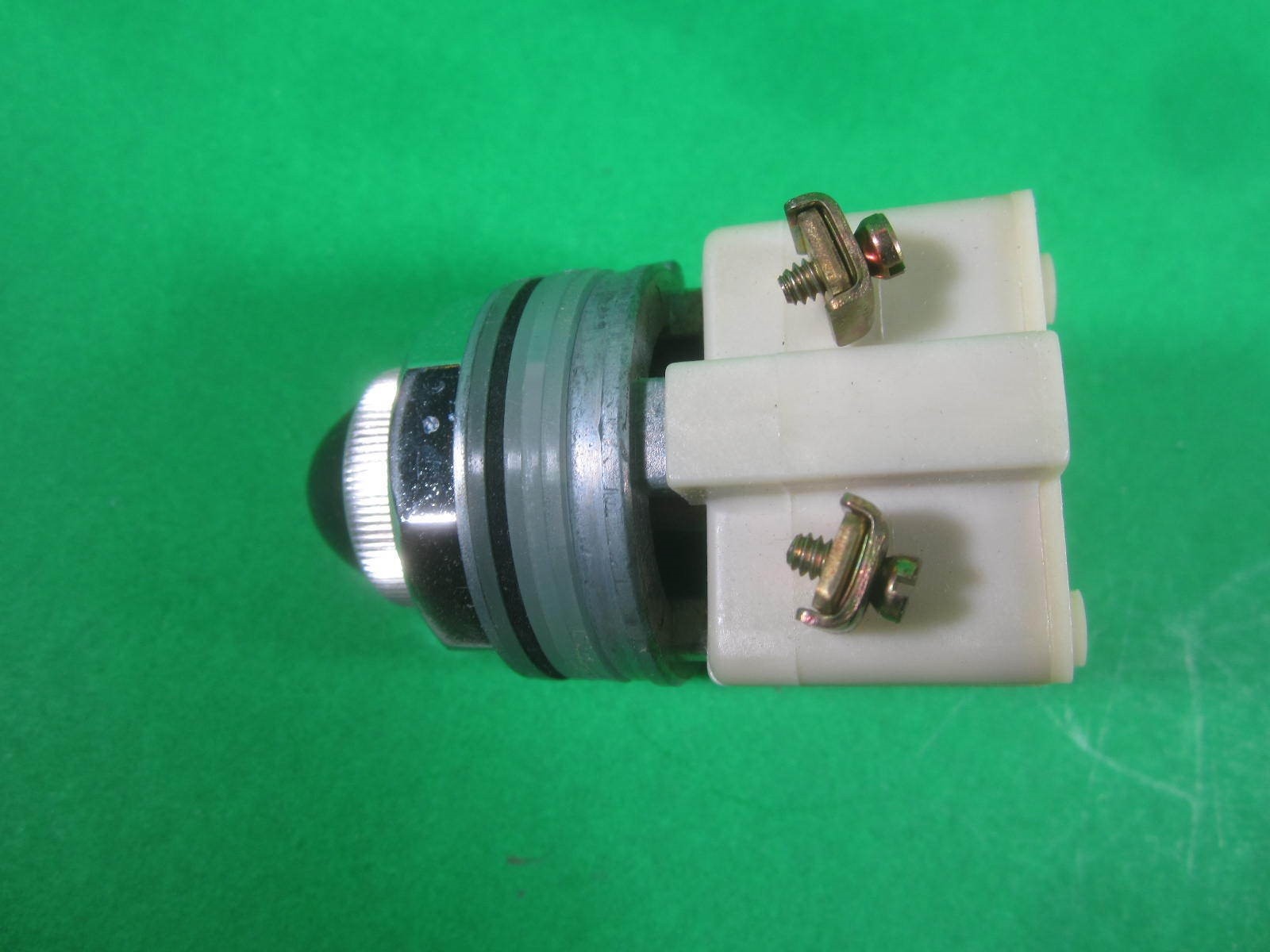Square D Pilot Light Resistor Type 120V AC-DC -- KP-38G6 -- New