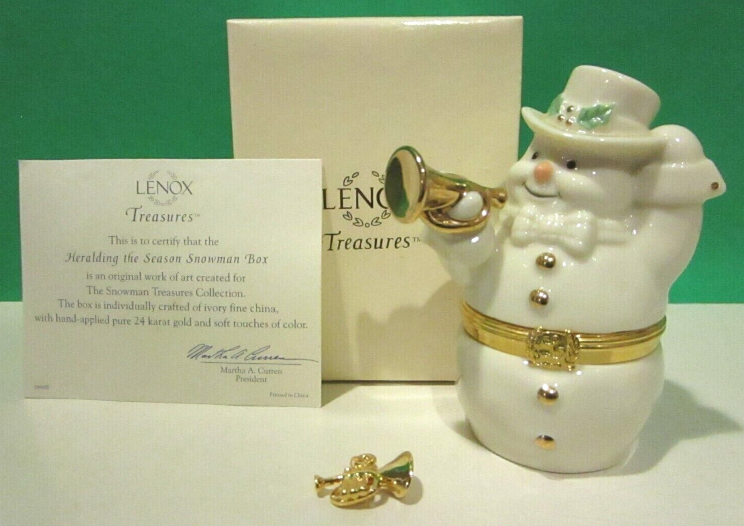LENOX HERALDING THE SEASON SNOWMAN TREASURE BOX (with TRUMPET CHARM)  NEW in BOX