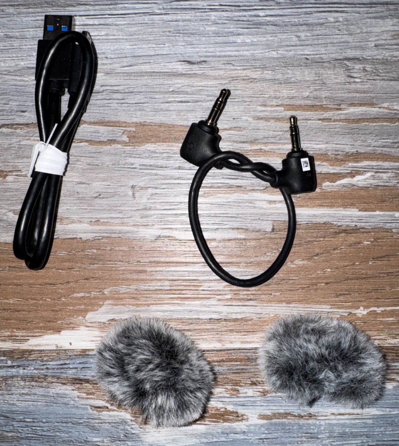 DJI Mic 2 Digital Wireless Mic System/Rec for Cameras and Smartphones