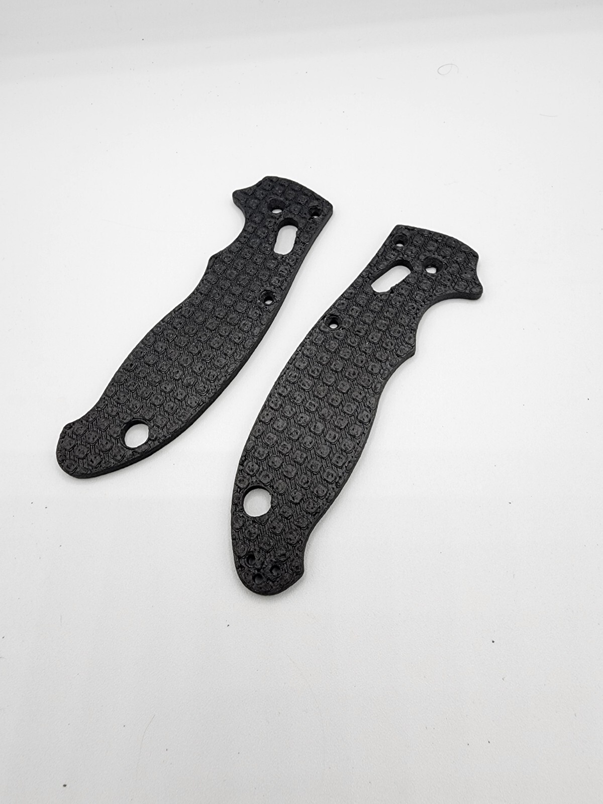 Spyderco Manix 2 Custom Knife Scales - Frag Carbon Fiber-PETG