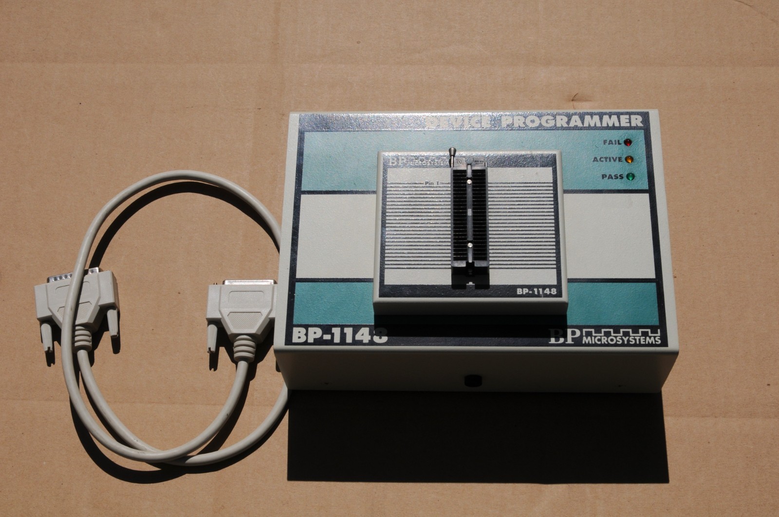 BP MICROSYSTEMS M/N BP-1148, 48 PIN UNIVERSAL PROGRAMMER, USED, TESTED