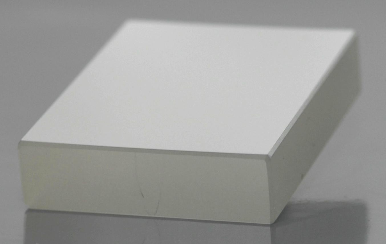 RECTANGULAR FIRST SURFACE MIRROR 32 x 41 x 9 mm, # 12786