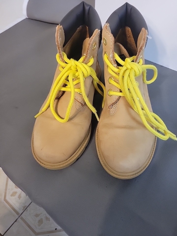 Kids Timberland Boots Size 13