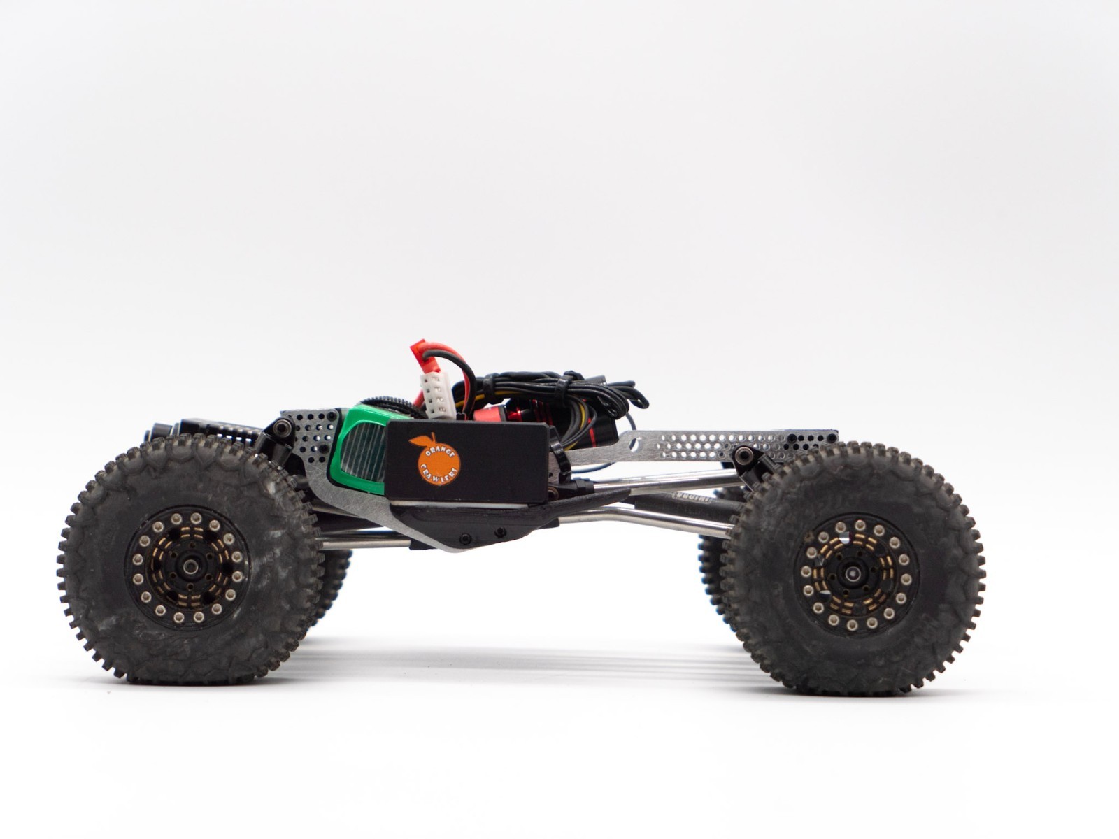 SCX24 Sliver Pro Stainless. 15° skid, adjustable geometry, sliders, mag mounts
