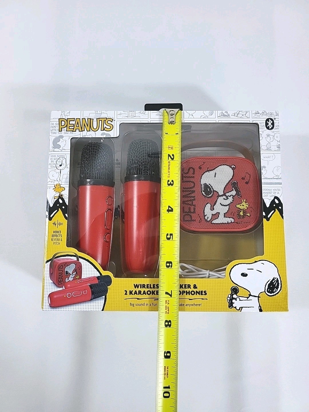 Peanuts New Snoopy Wireless Speaker & Karaoke Microphone Red/Black Set