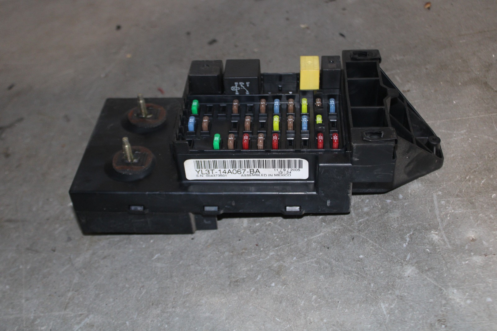 99-03 Ford F150 F-150 Cabin Fuse Junction Box YL3T-14A067-BA Lifetime Warranty