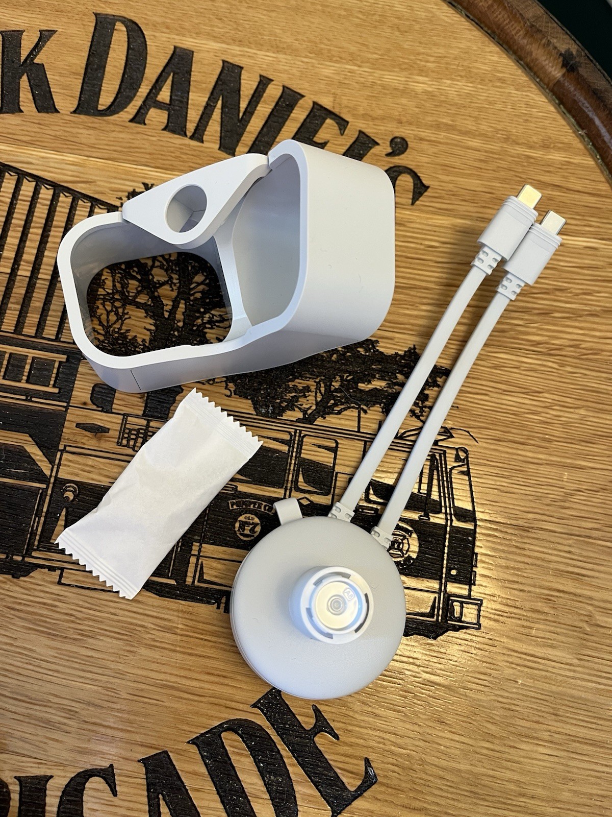 Blink Arc –180° dual-camera mount ONLY for Mini 2K+ or Mini 2, White