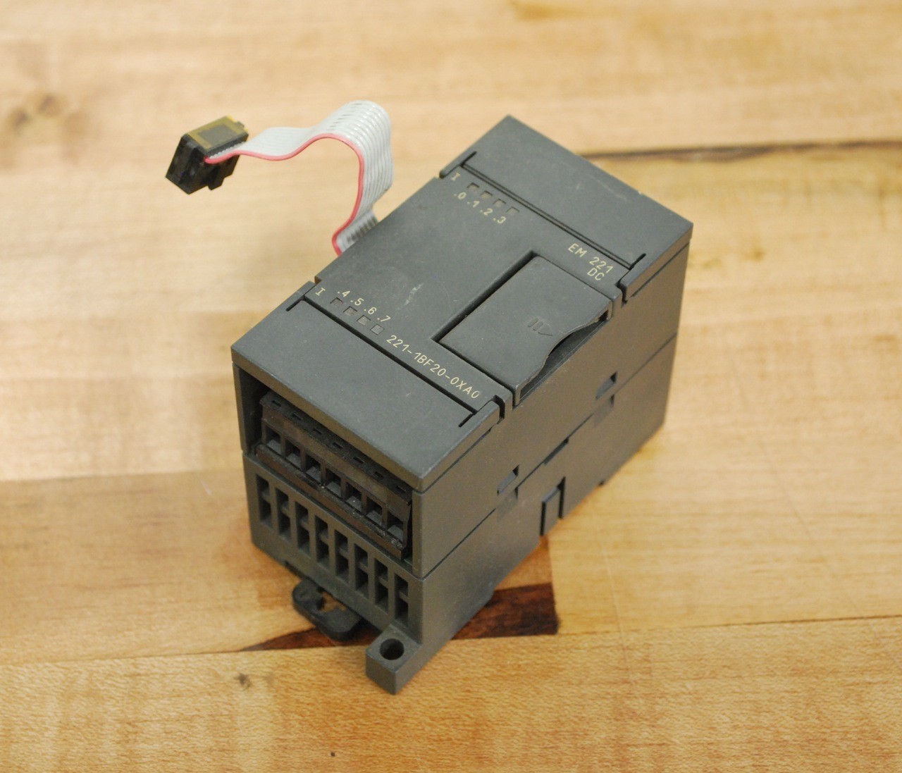 Siemens 6ES7221-1BF20-0XA0 Digital Input Module, 6ES72211BF200XA0 - USED