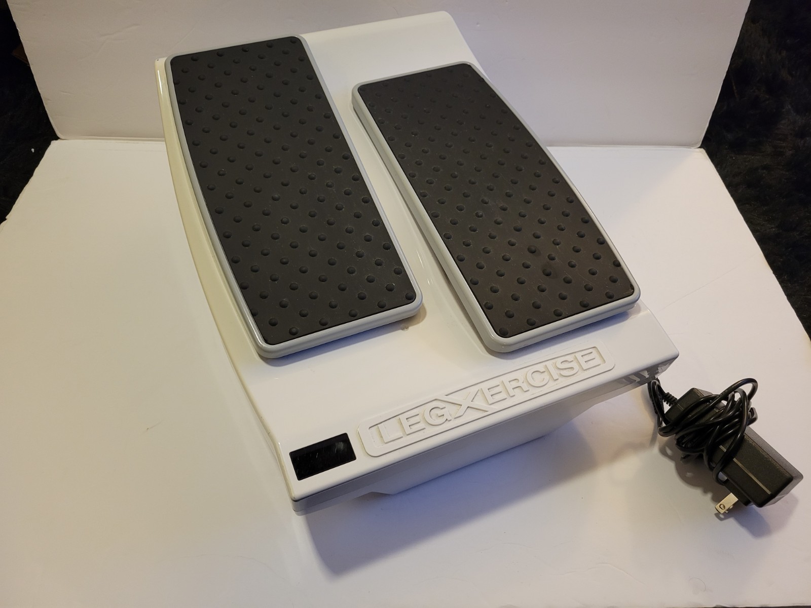 LegXercise Pro LEGX-012 Motorized Leg Activator Exercise Machin NO CORD & REMOTE