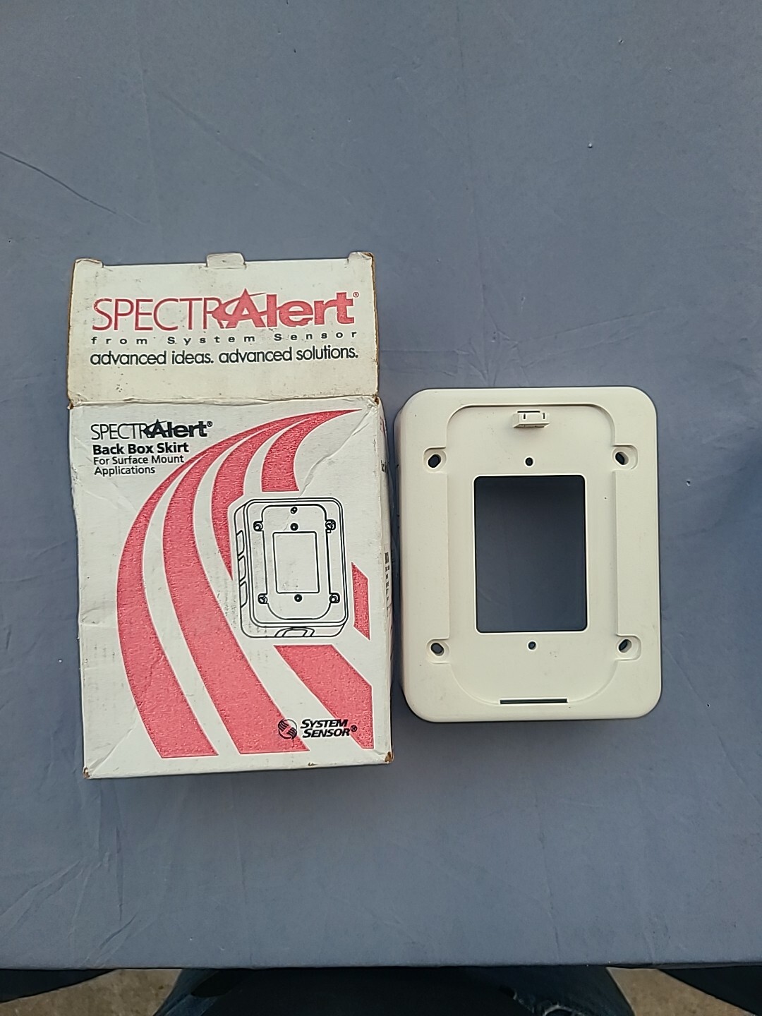 SPECTRALERT BACK BOX SKIRT ( WHITE ) - NEW OPEN BOX  (OLD STOCK INVENTORY) BBSW